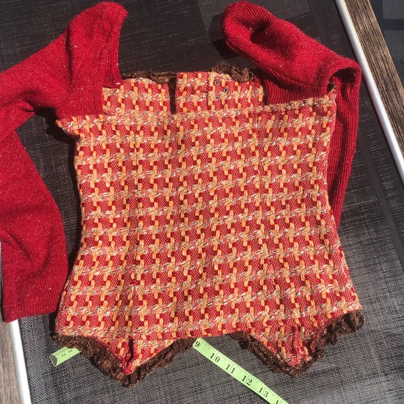 Cutest!! 🍁🍂 wool blend top - Picture 2 of 10